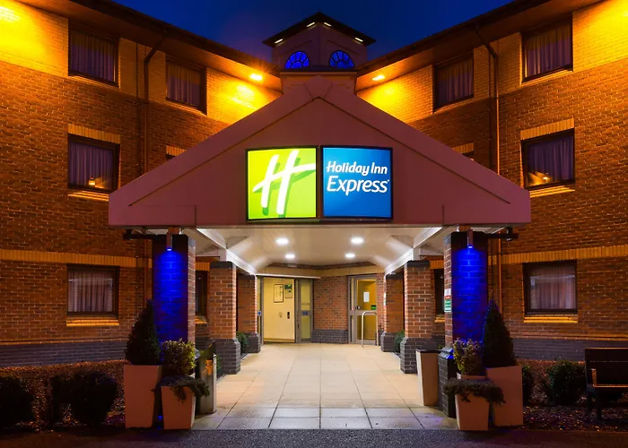 Holiday Inn Express Taunton East By Ihg